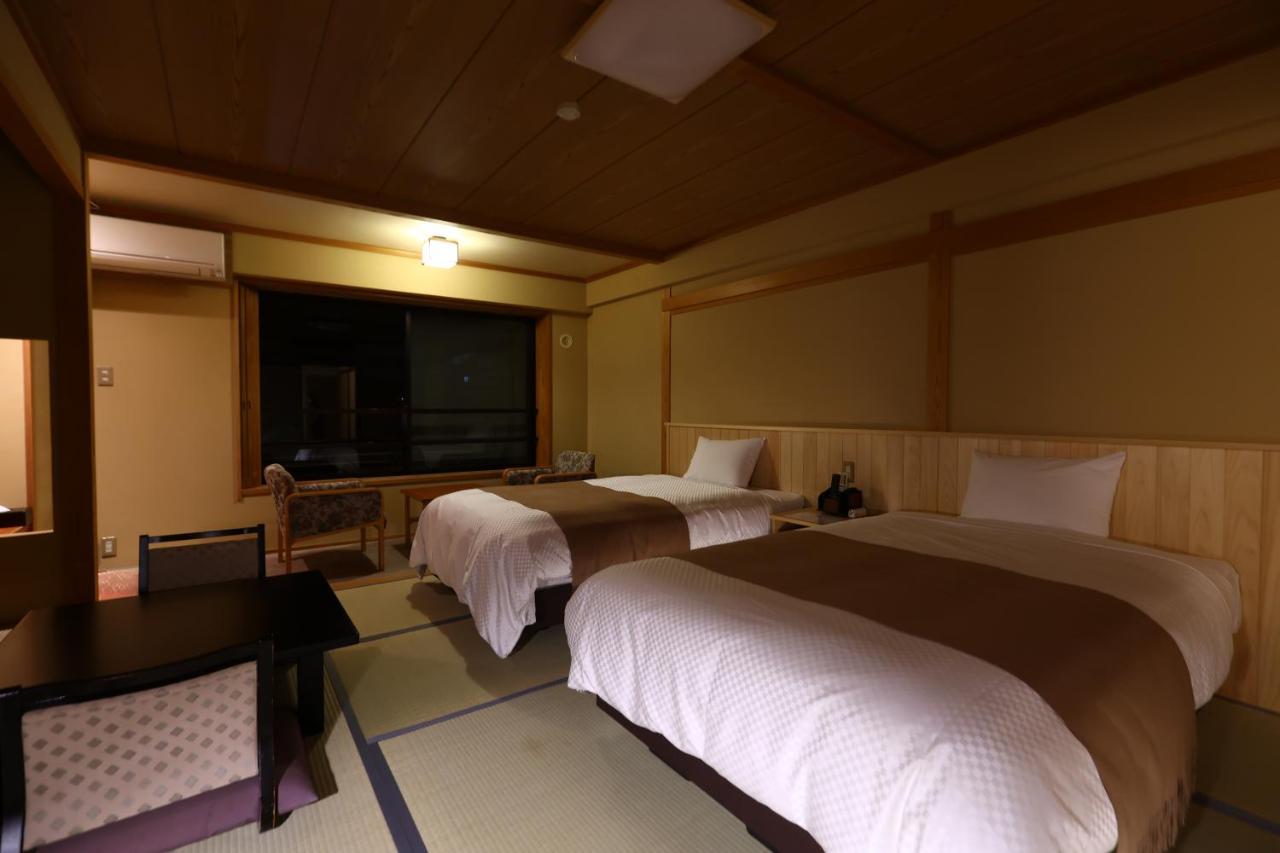 Shibu Hotel Yamanouchi  Bagian luar foto