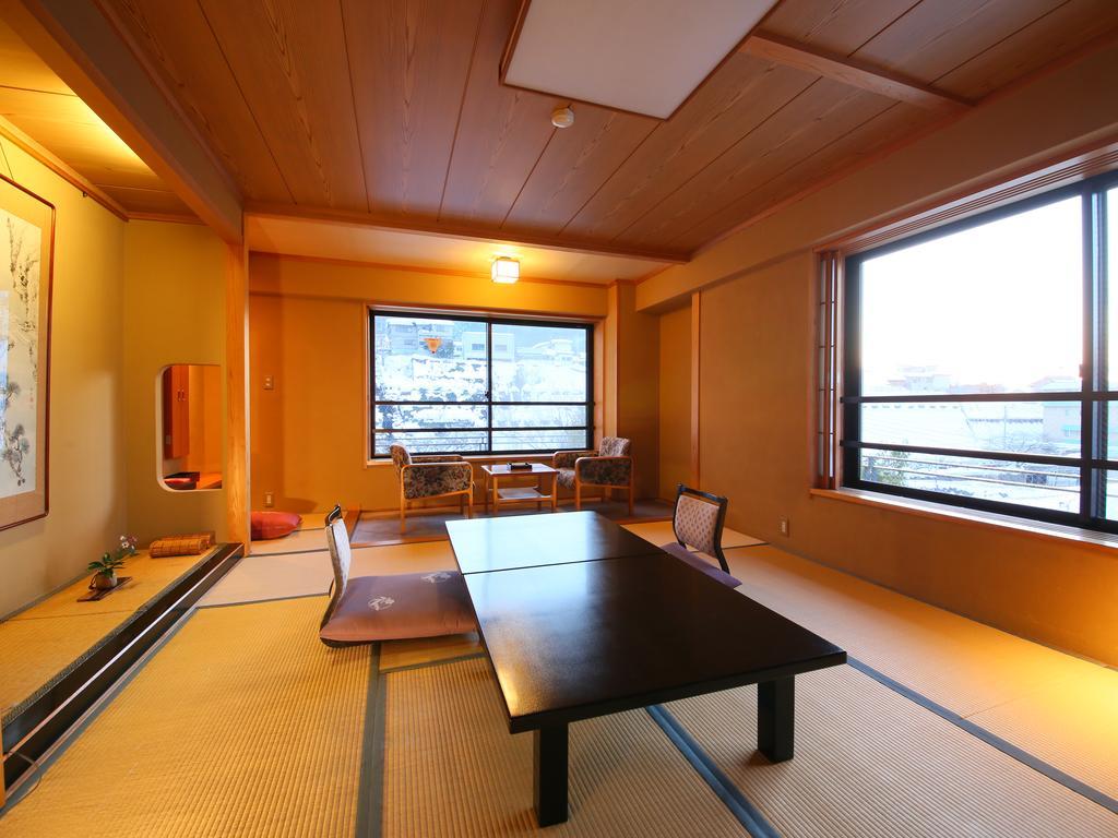 Shibu Hotel Yamanouchi  Bagian luar foto