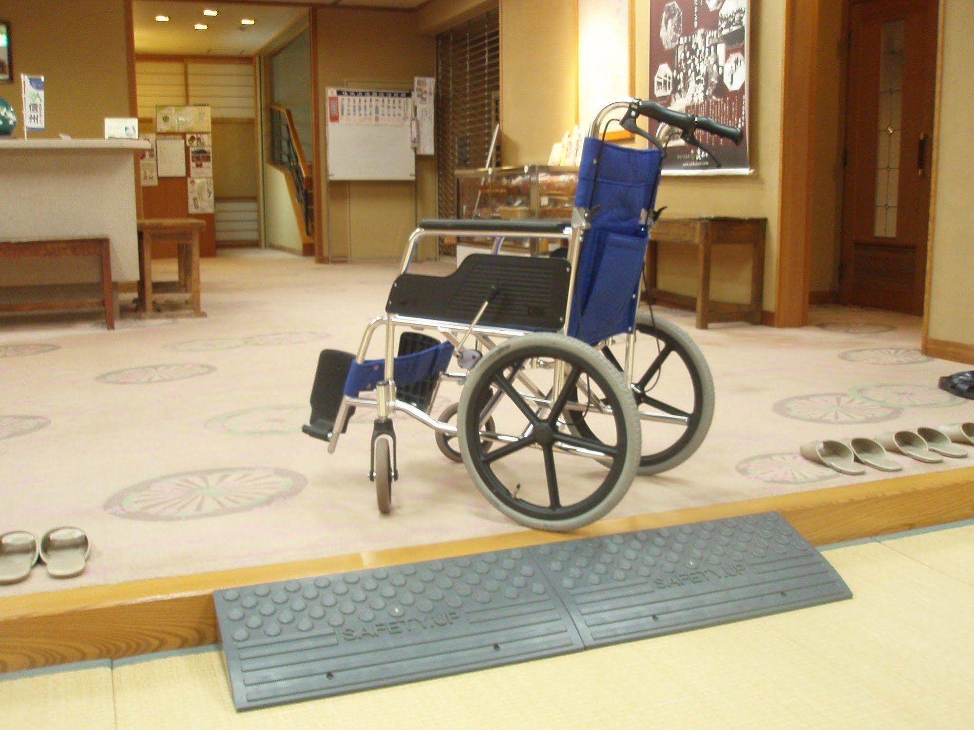 Shibu Hotel Yamanouchi  Bagian luar foto